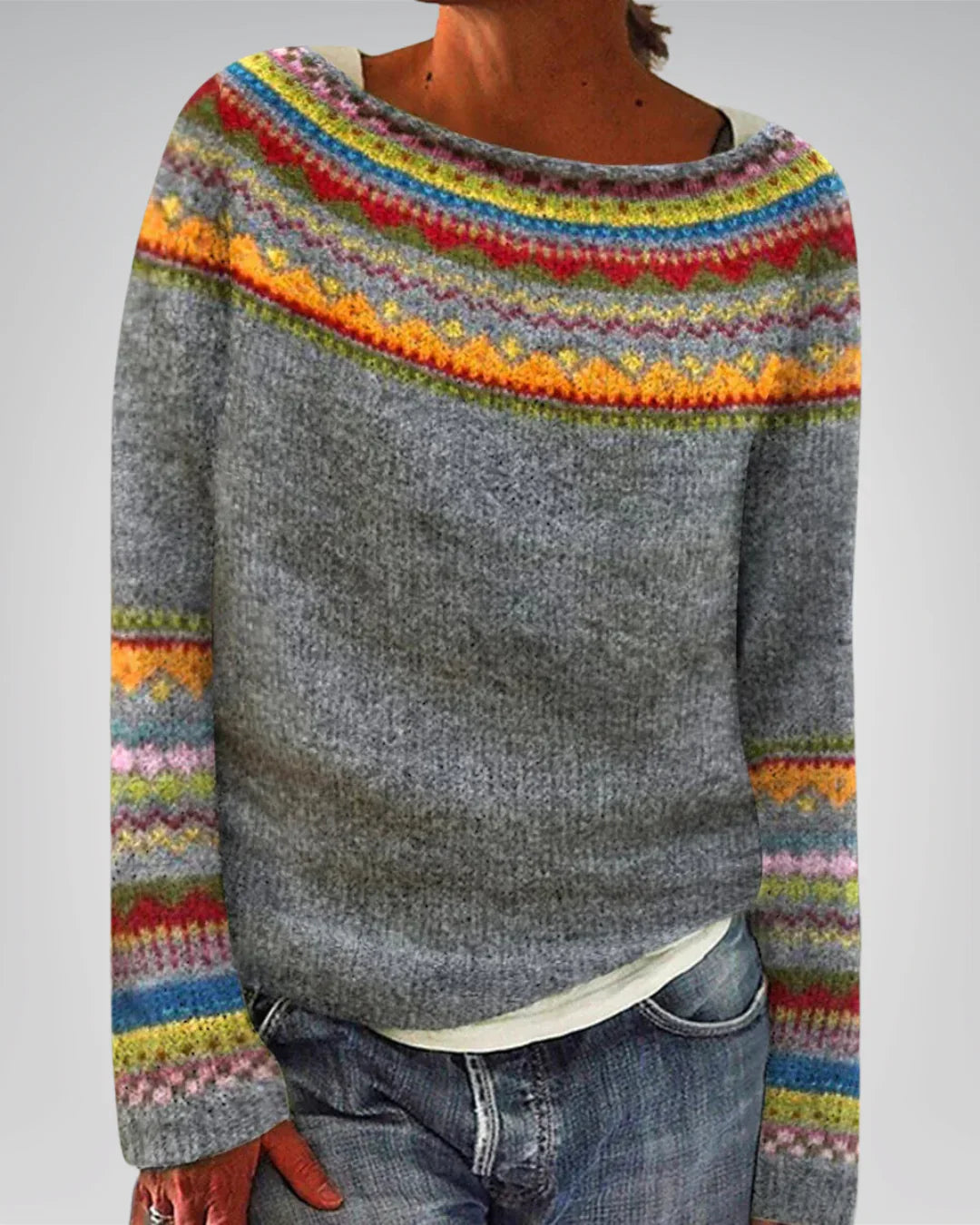SWEATERS & HOODIES