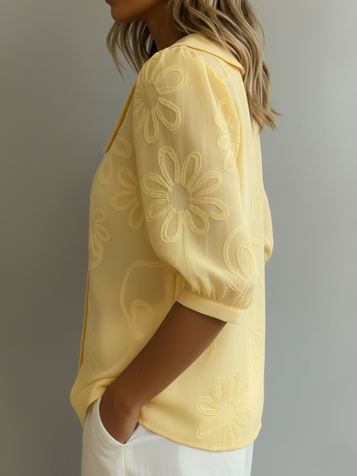 Zélie™ | Light Floral Blouse Natural Elegance